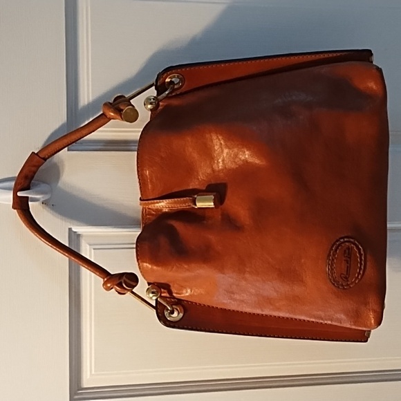 Romano Di Paolo Handbags - Genuine Vintage Romano Di Paolo Tan Leather Shoulder Bag